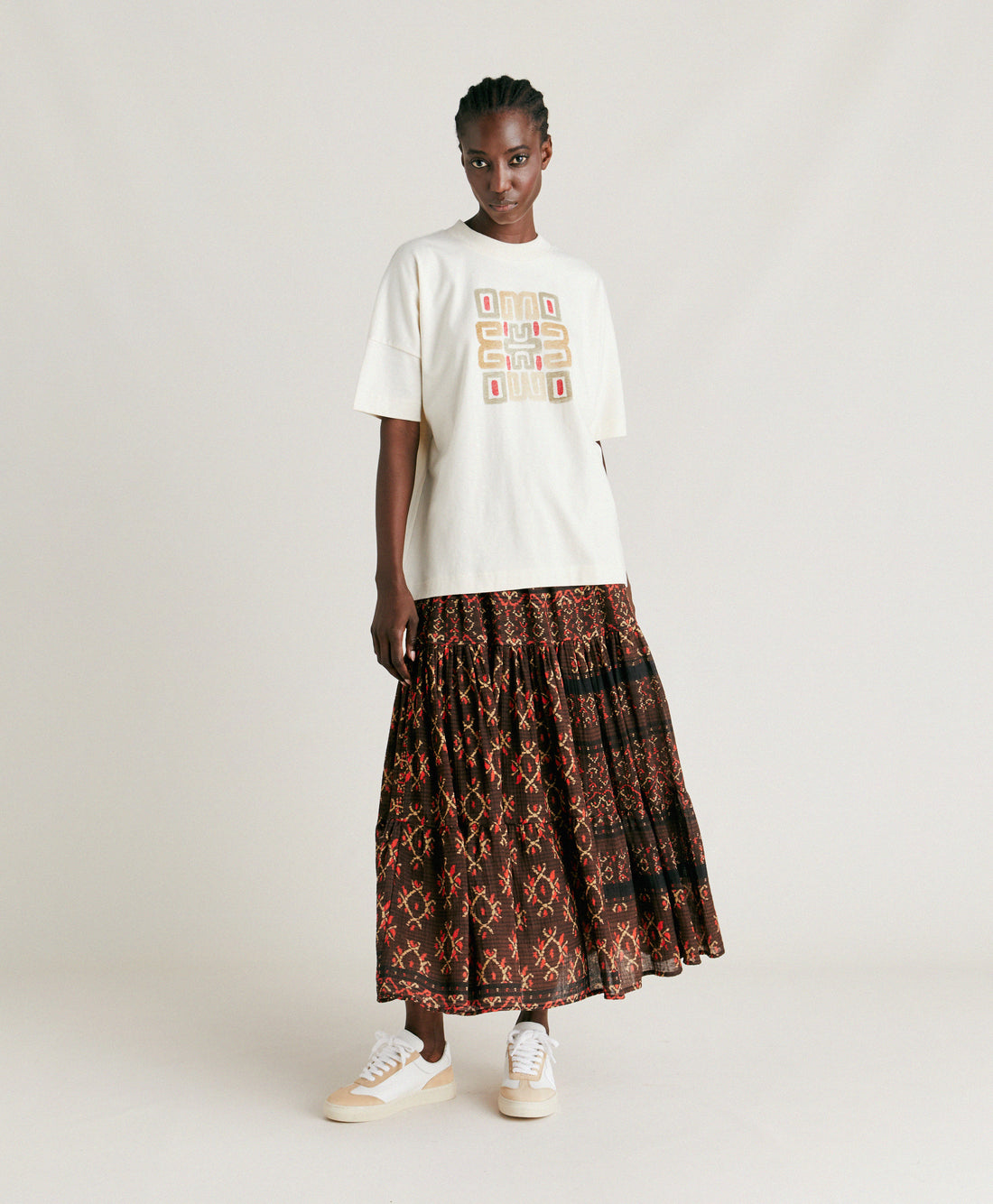 Momoni Himba T-Shirt