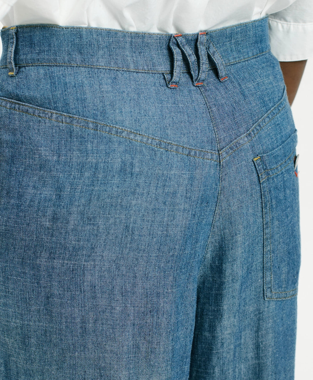 FUERTE PANTS IN STONEWASHED CHAMBRAY - BLUE JEANS