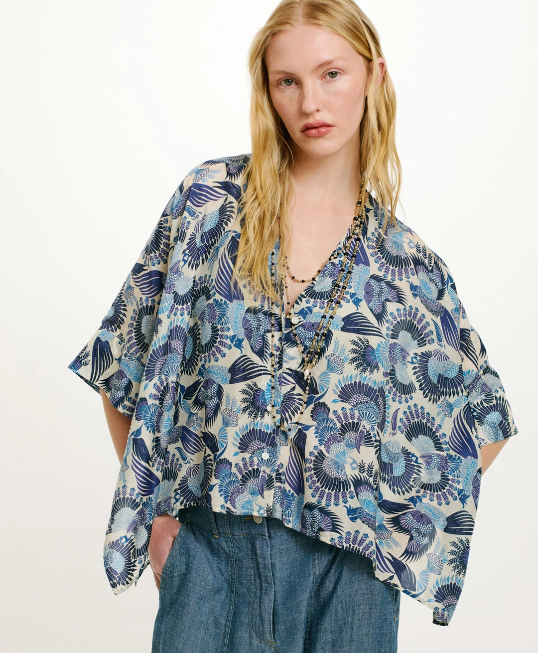 PAHA SHIRT IN PRINTED HABUTAI - MULTICOLOR SKY BLUE