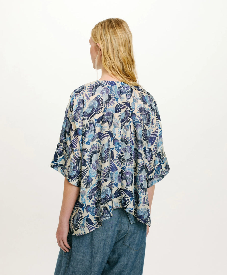 PAHA SHIRT IN PRINTED HABUTAI - MULTICOLOR SKY BLUE