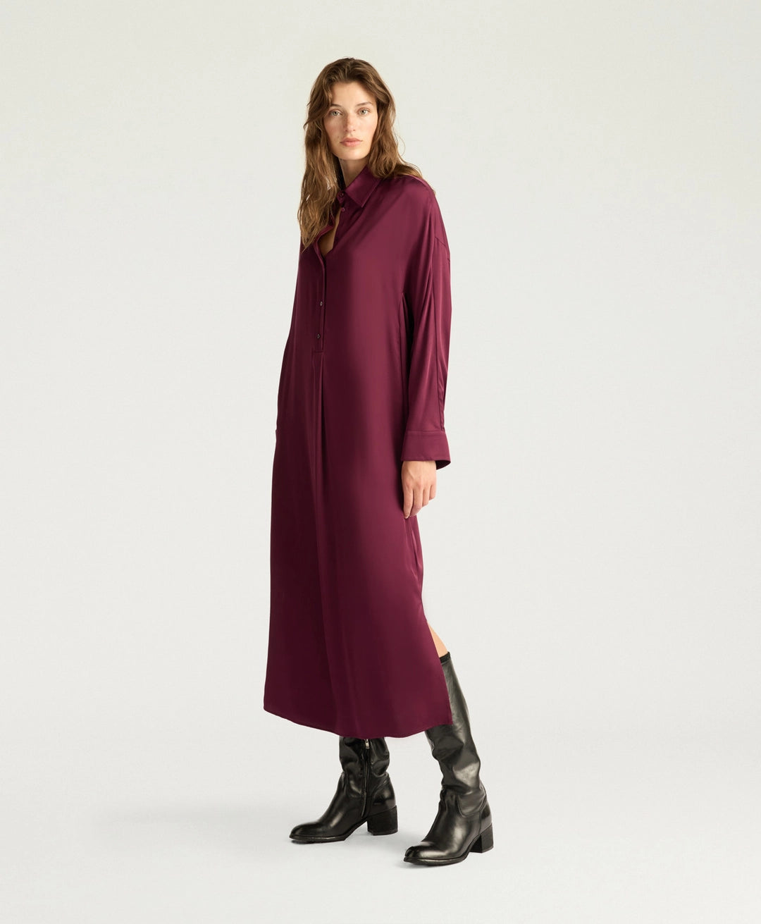 BIRMINGHAM DRESS IN STRETCH VISCOSE SATIN - WINE RED