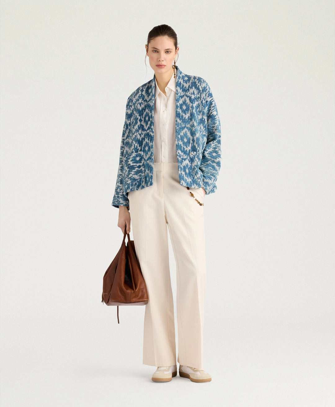 ARA JACKET IN INDIGO PRINTED BASKET WEAVE - BLUE/CREAM
