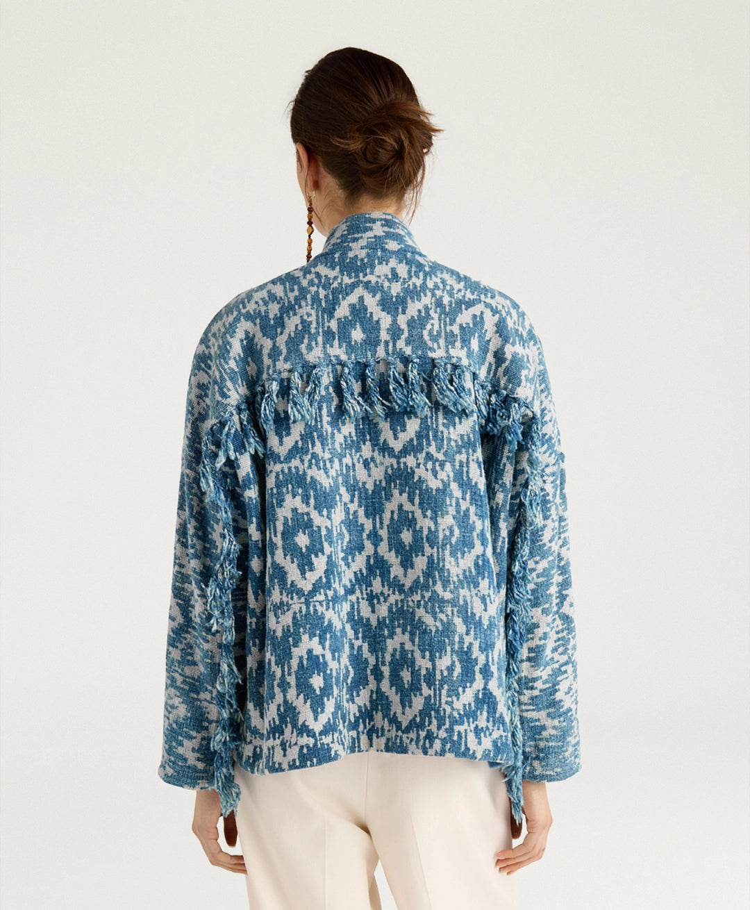ARA JACKET IN INDIGO PRINTED BASKET WEAVE - BLUE/CREAM