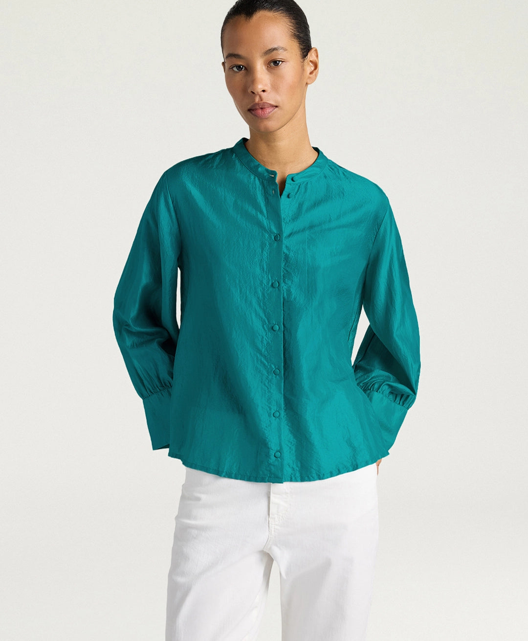 FRANKLIN SHIRT IN PLAIN COLOUR HABUTAI - EMERALD GREEN