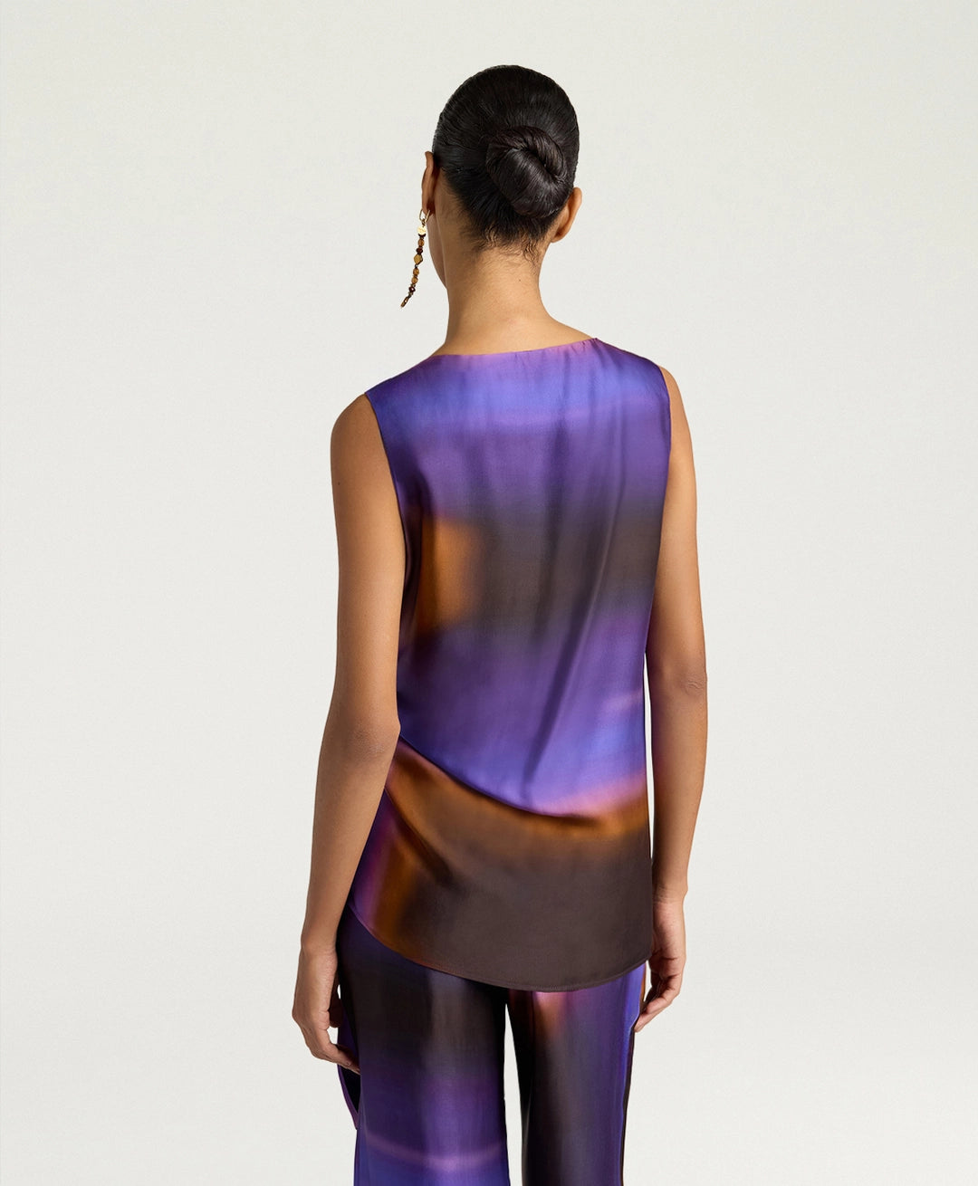 LAPIS TOP IN ALL-OVER PRINTED SATIN - IRIS/CARAMEL