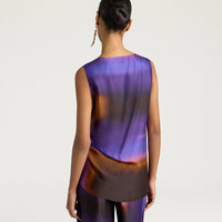 LAPIS TOP IN ALL-OVER PRINTED SATIN - IRIS/CARAMEL