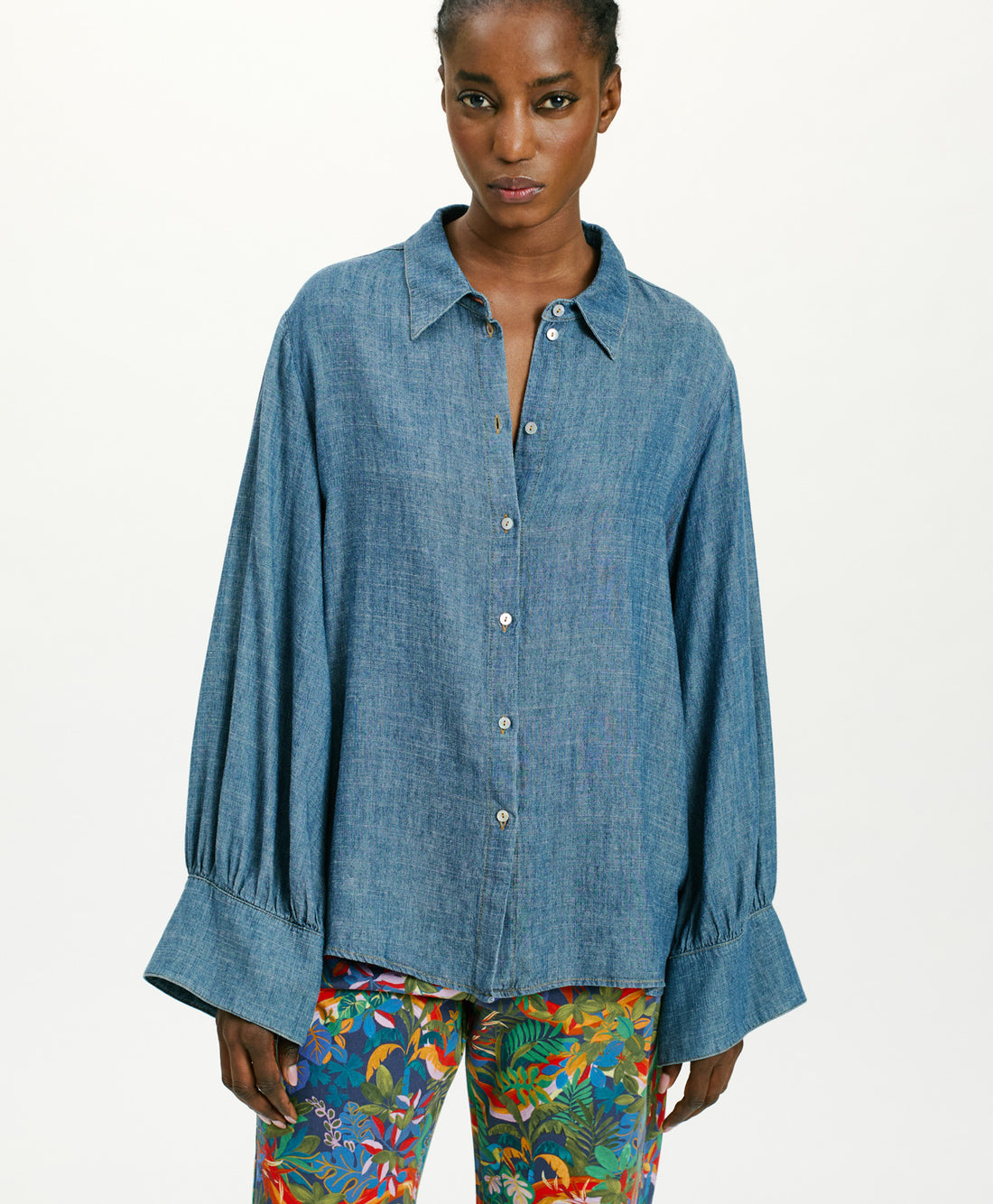 CATINGA SHIRT IN STONEWASHED CHAMBRAY - BLUE JEANS
