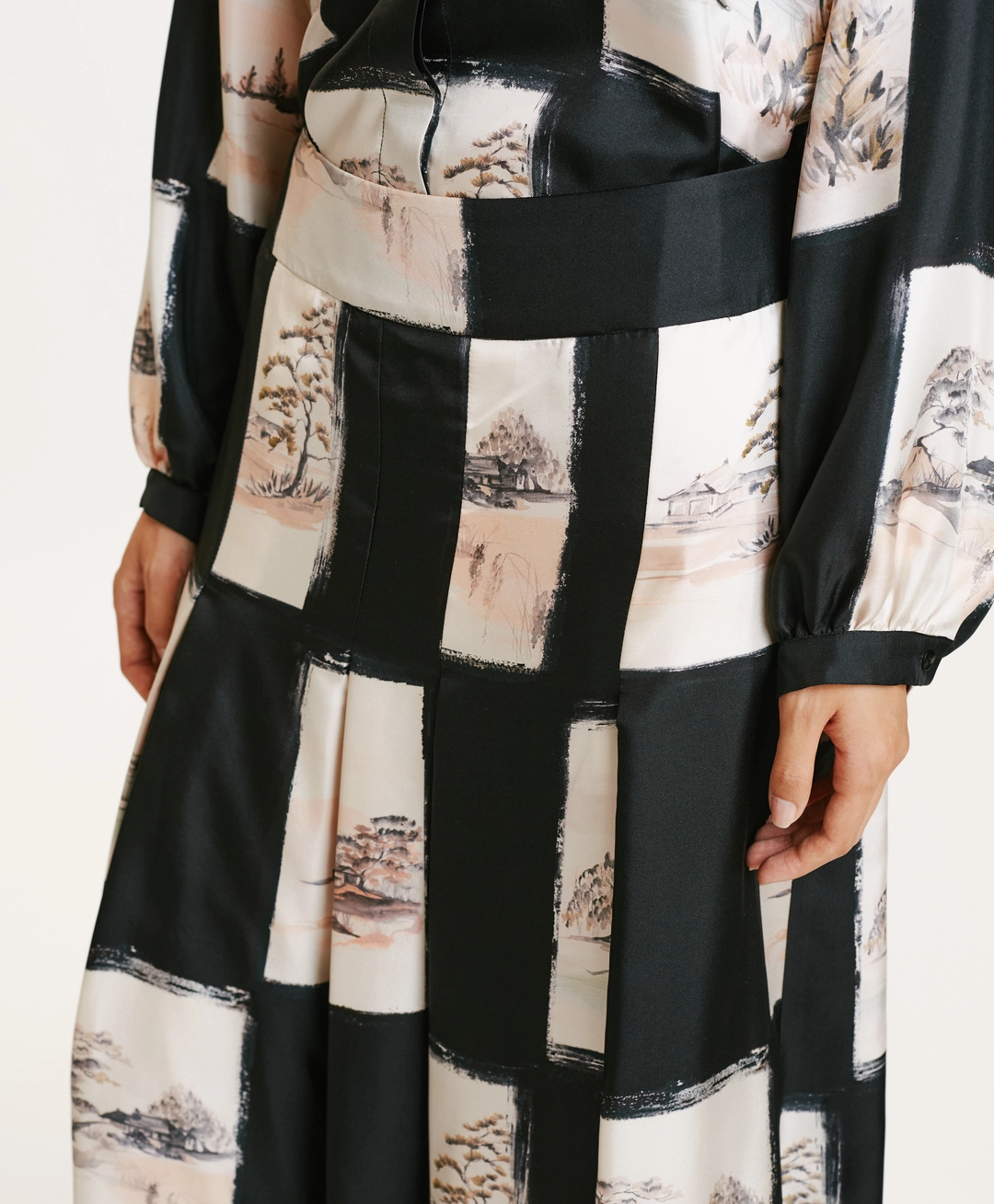 Momoni Haruka Skirt