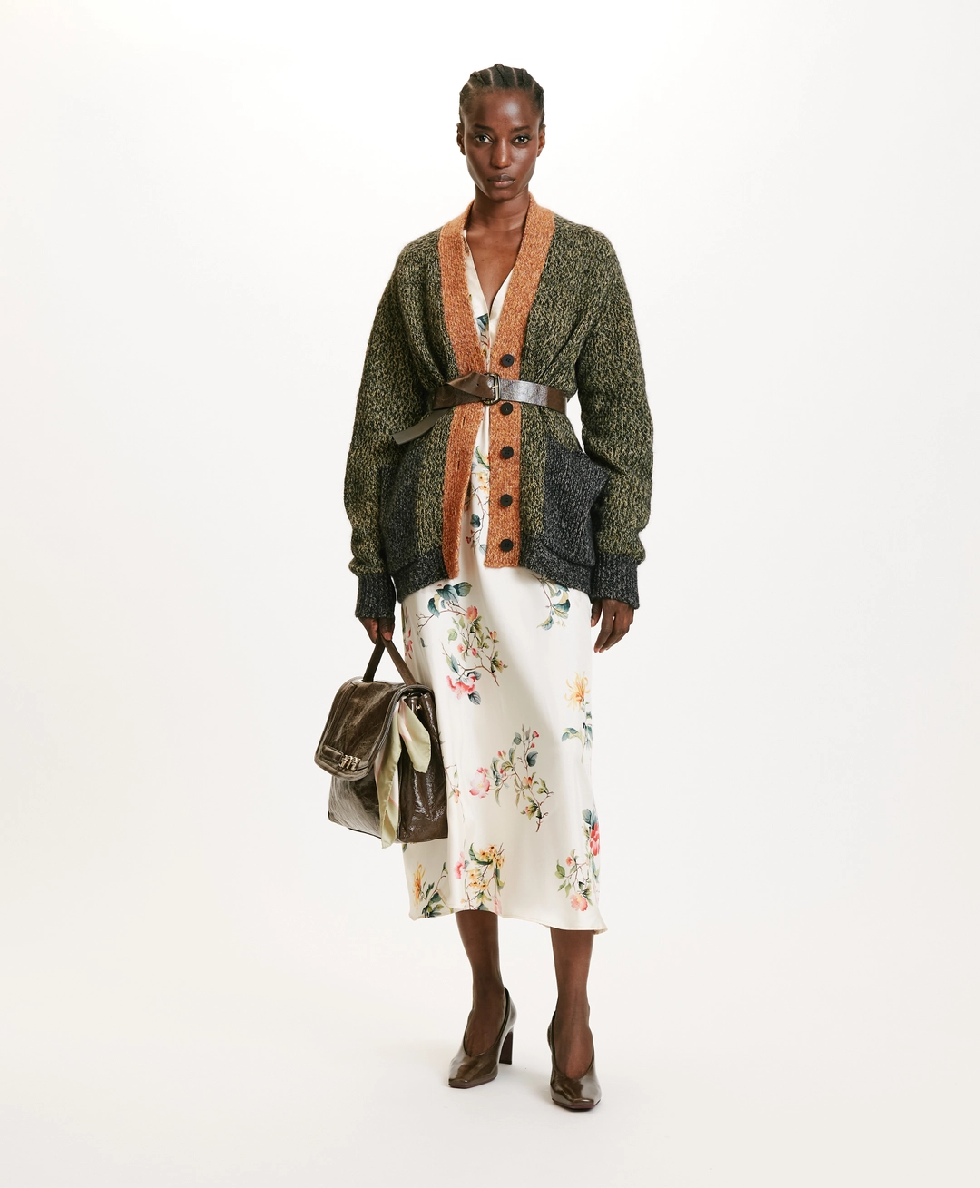 Momoni Natsu Knitwear