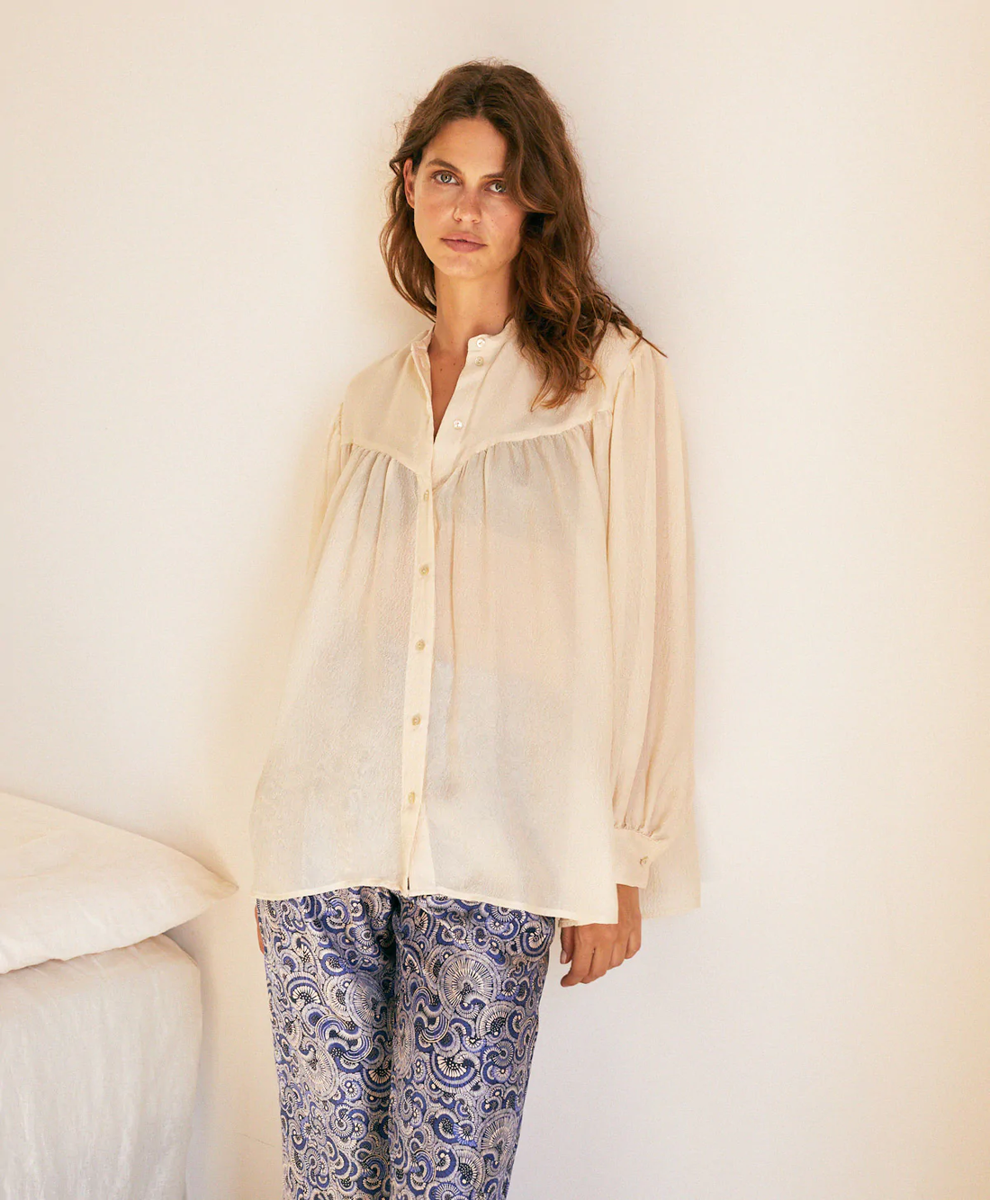 MOMONI IRVINE SHIRT